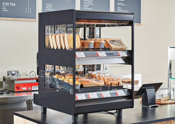 Rear Feed Flexeserve Zone® unit in cafe setting for hot food-to-go