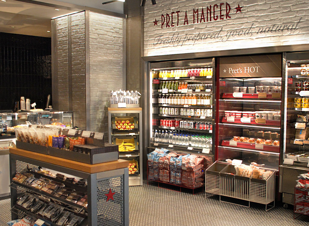 Pret A Manger store with a Flexeserve Zone unit filled with hot food-to-go