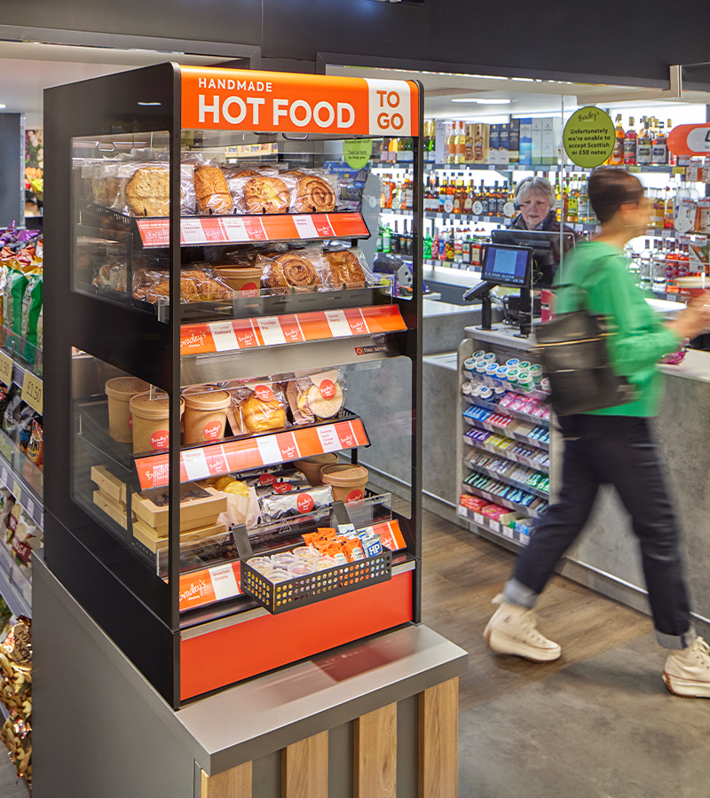 Offering 80% more capacity, Flexeserve Zone Xtra improves the visibility of your hot food-to-go