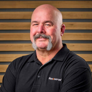Ed Curtis, Flexeserve Gerente de Servicio Técnico de Flexeserve