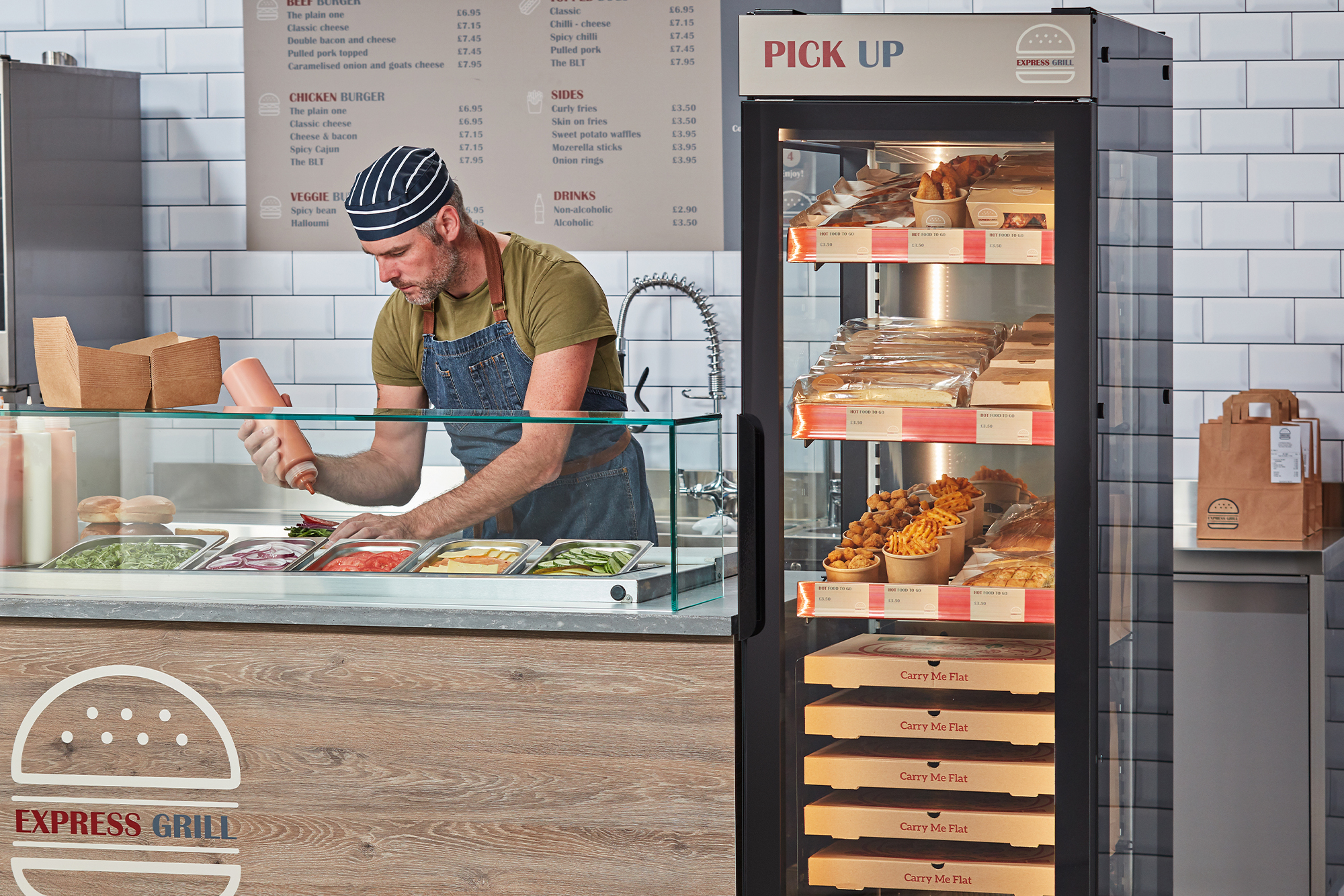 The highly versatile and high capacity Flexeserve Hub can be located back-of-house or right at the counter to hot-hold pizza, sides and more for take-out, pick-up or delivery