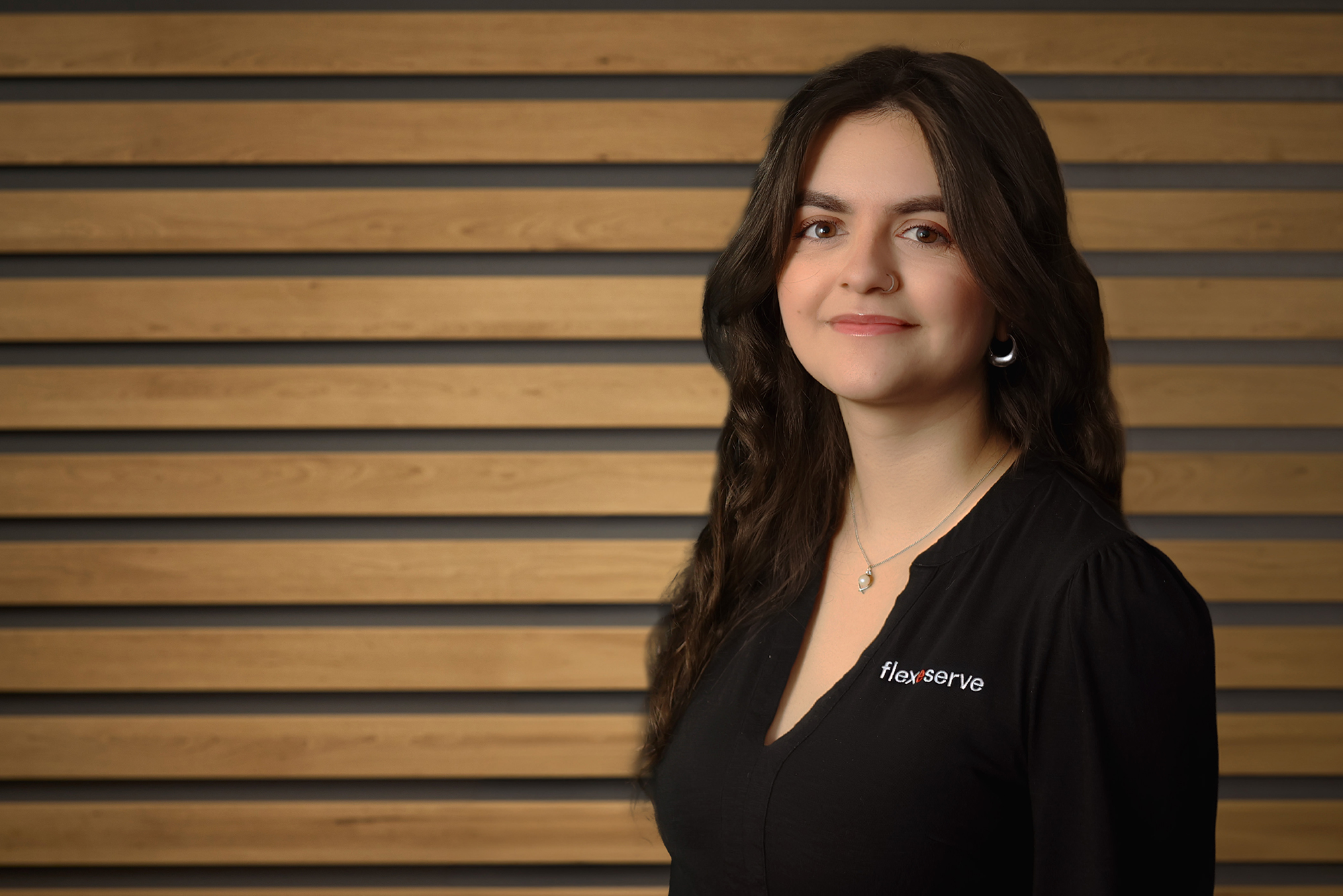 Meagan Crouch, la nueva coordinadora de operaciones Flexeserve Inc.